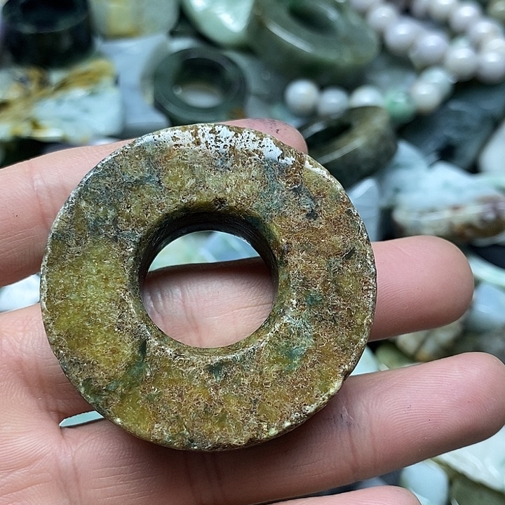 好***呀翡翠未镶嵌颈饰天然翡翠