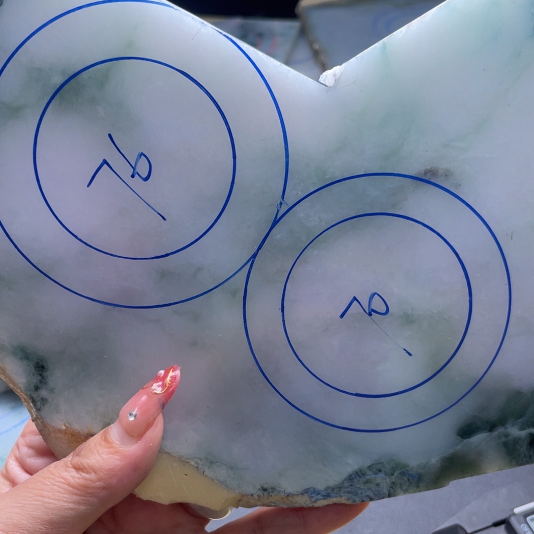 定制翡翠未镶嵌翡翠