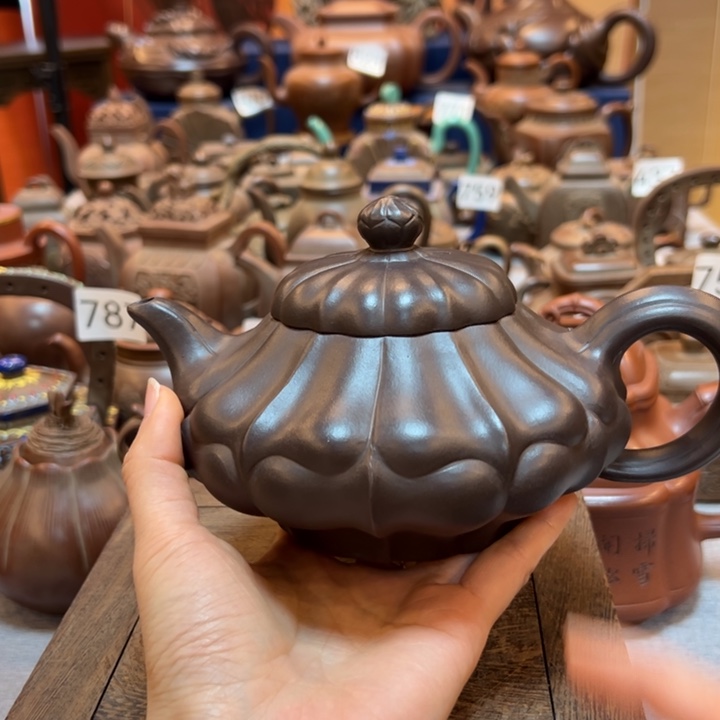 紫砂壶等艺术精品