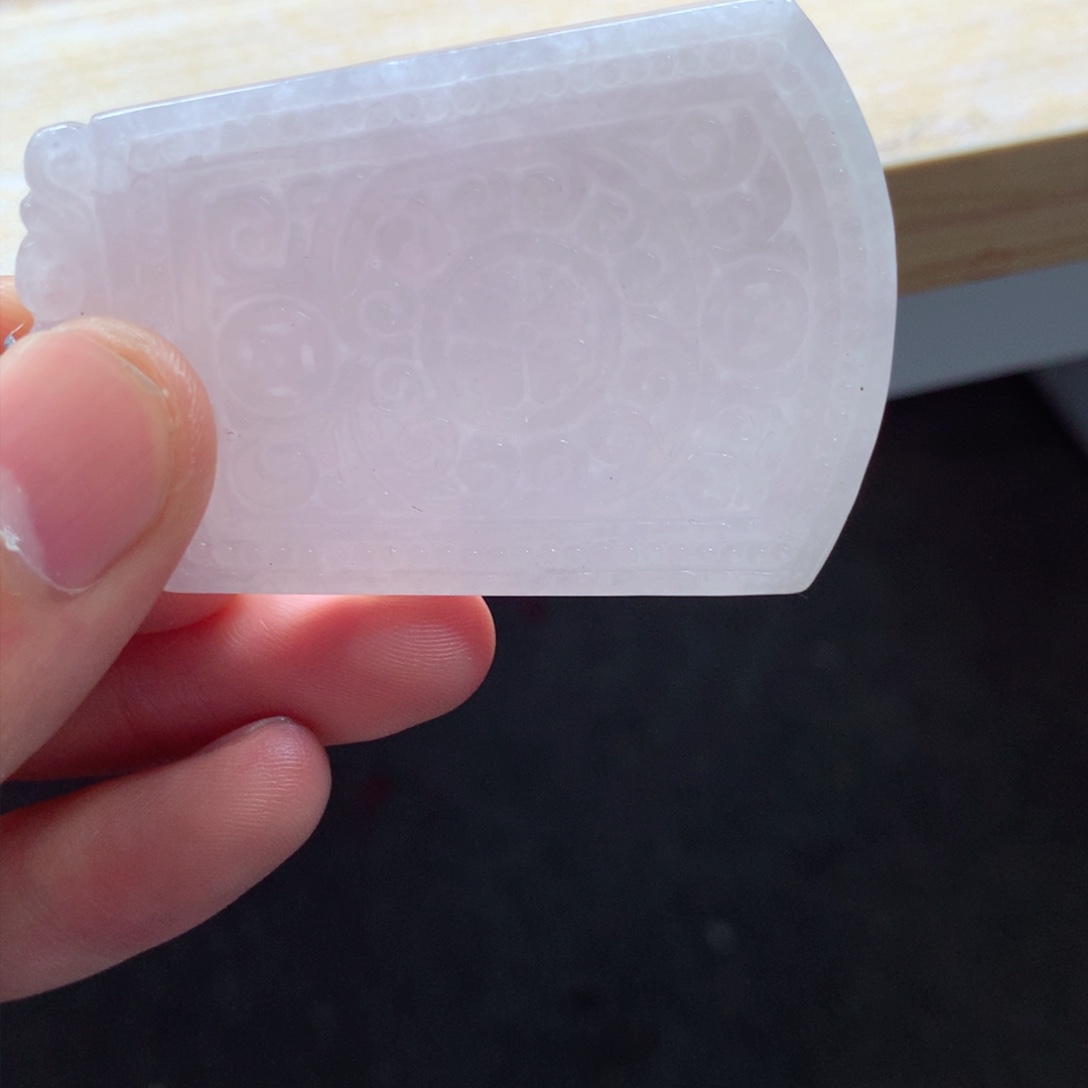 翡翠颈饰未镶嵌吊坠