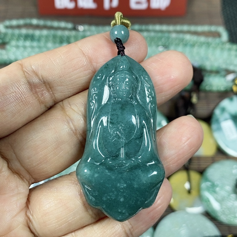 【闪购商品】翡翠颈饰未镶嵌玉吊坠翡翠玉素衣观音