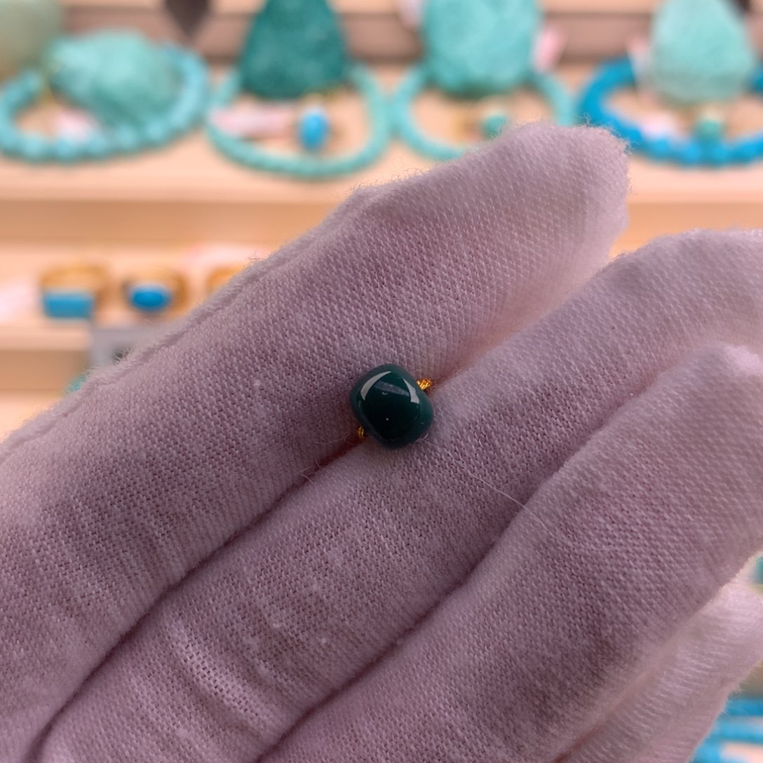 绿松石珠宝奇石未镶嵌6.8-5.6