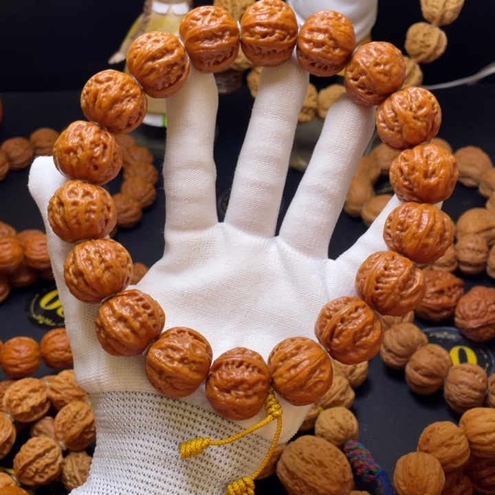 河***乡文玩核桃手串粗筋