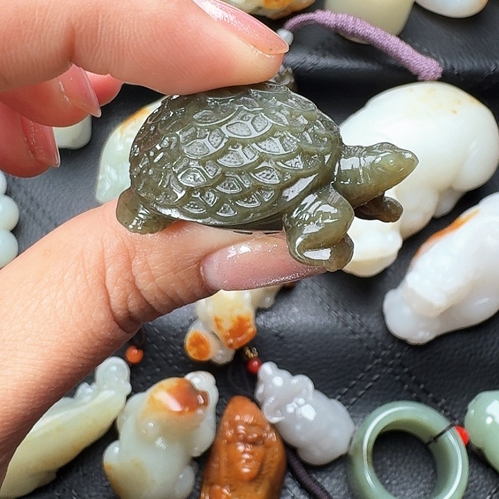 和田玉吊坠(不含链)未镶嵌用*?
