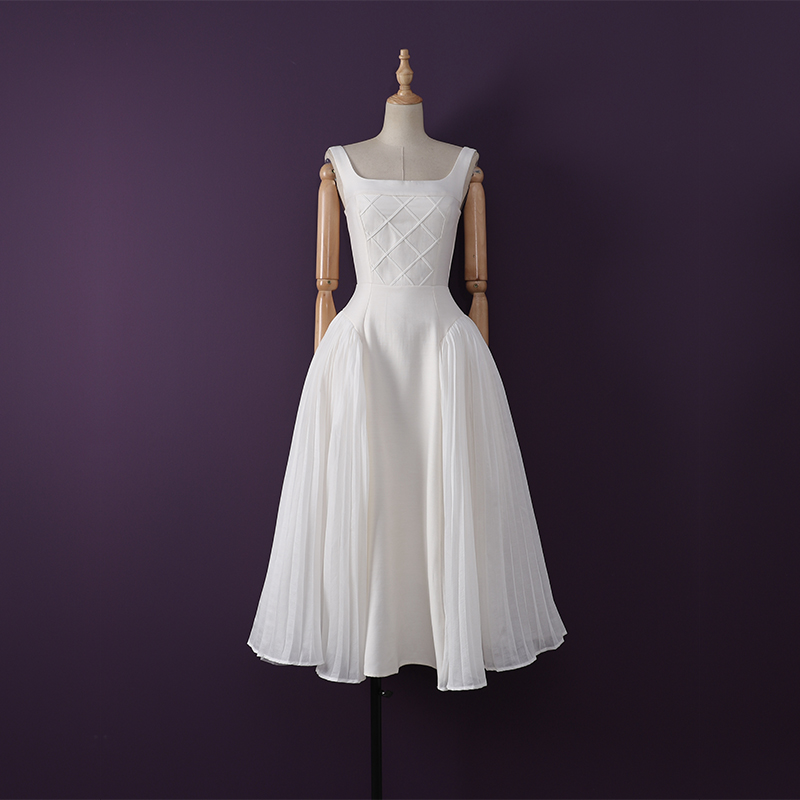 法式复古名媛气质性感一字领吊带连衣裙收腰显瘦百褶高腰大摆裙女