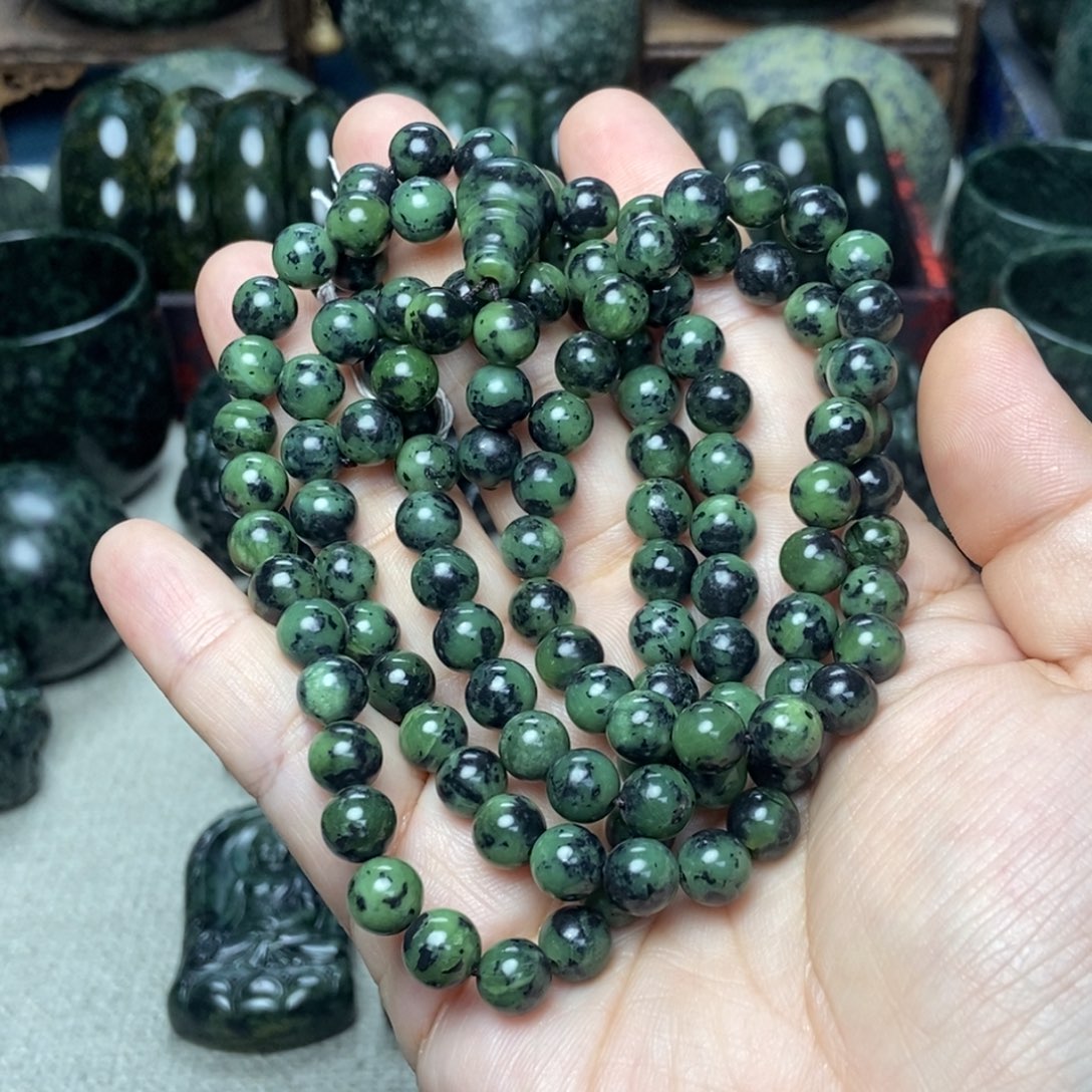 未镶嵌蛇纹石玉手链东***行