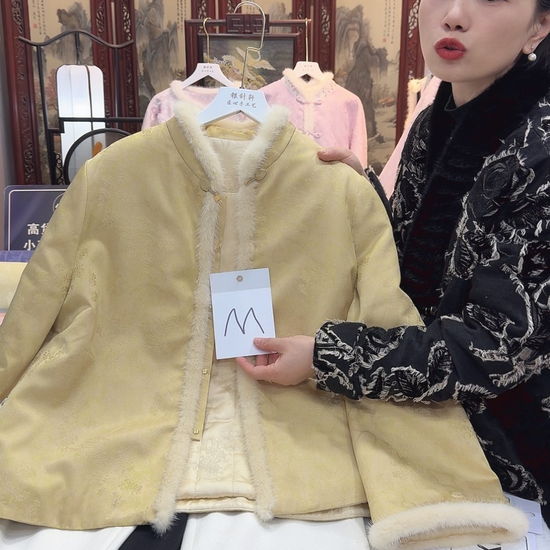 墨***宝非遗传承人的精神风貌