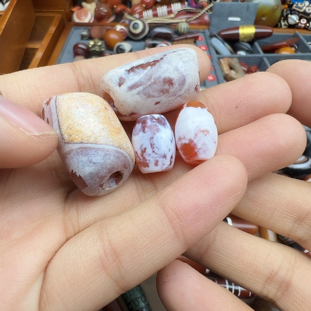 玛瑙/玉髓未镶嵌珠宝半成品