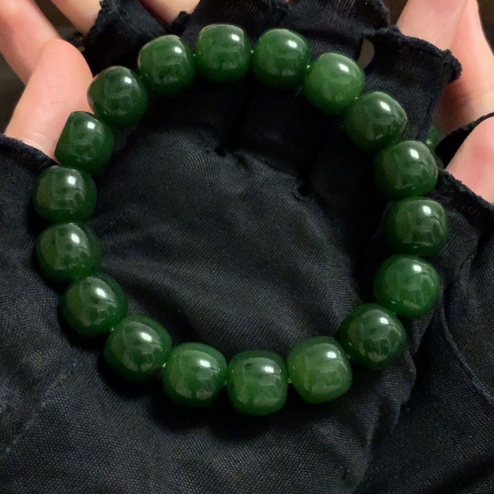 手串未镶嵌和田玉