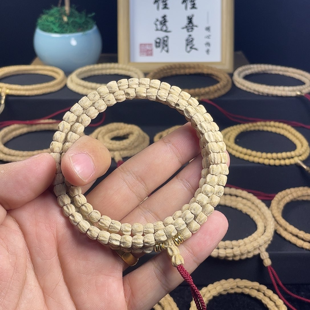 柏香籽/百香籽吊坠k**s