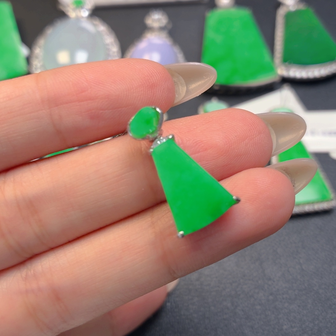 贝***贝翡翠银S925镶嵌吊坠(不含链)