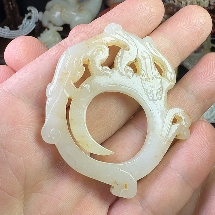 和田玉（糖玉）未镶嵌挂件