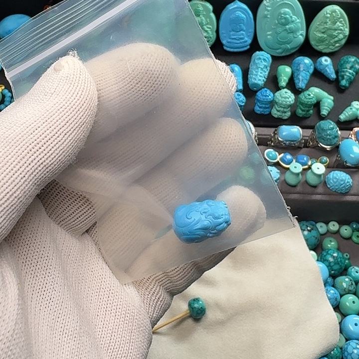 人***育蓝色卡11.7尺寸貔貅