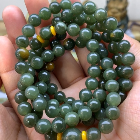 【闪购商品】未镶嵌手链岫岩河磨玉（透闪石质玉）