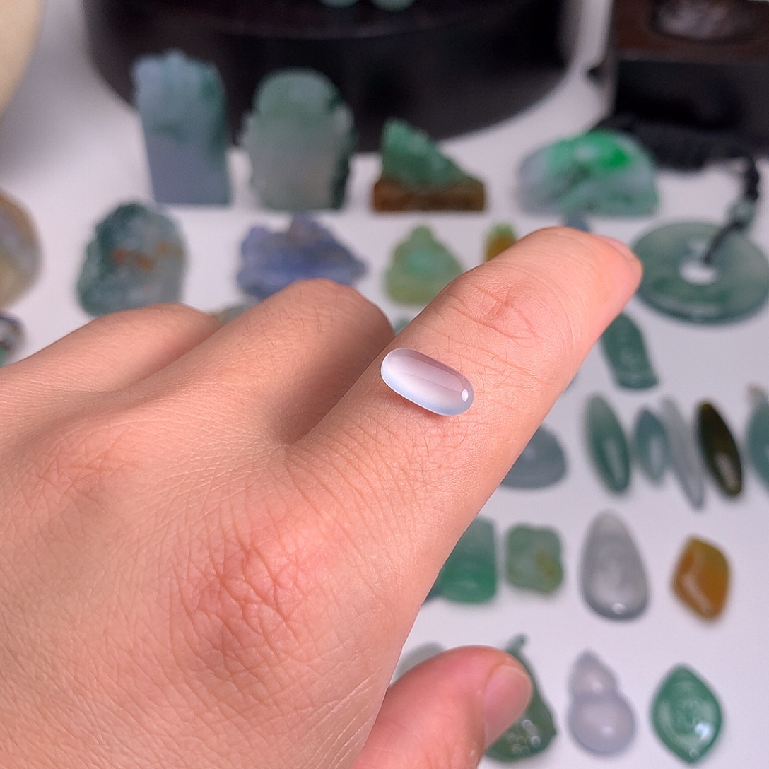 定制翡翠未镶嵌马鞍戒面