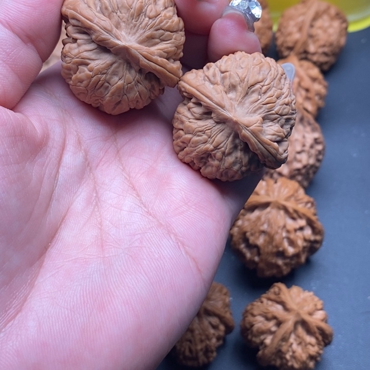 文玩核桃吊坠为**国圆梦