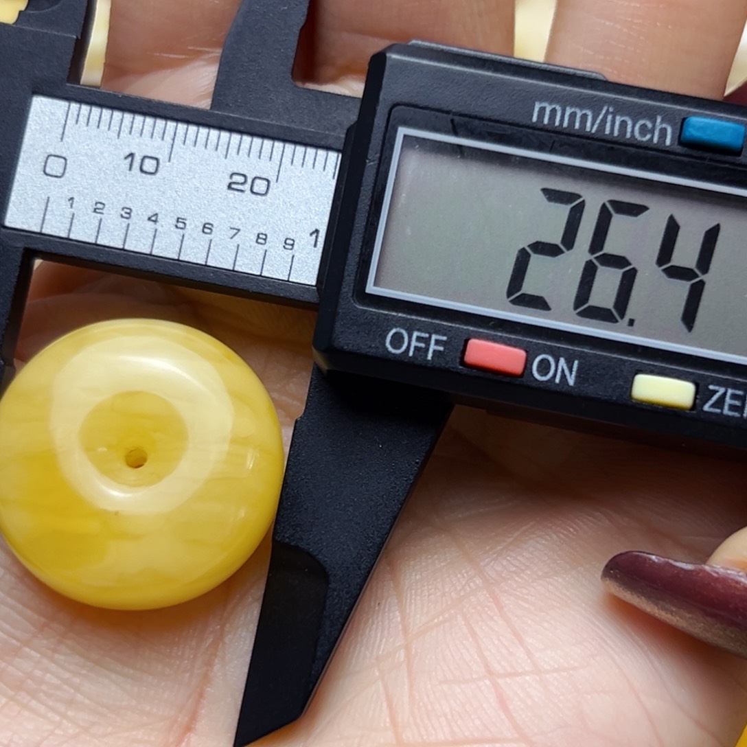 蜜蜡裸石未镶嵌26.4mm如意扣