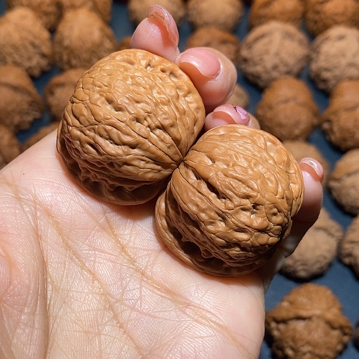 文玩核桃把件铁锤37.5