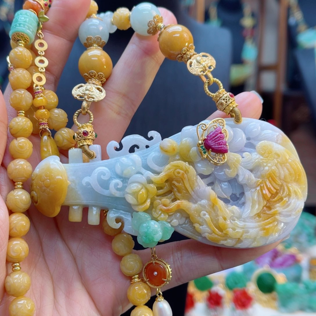 翡翠毛衣链未镶嵌