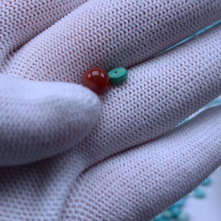 南红玛瑙未镶嵌珠宝奇石