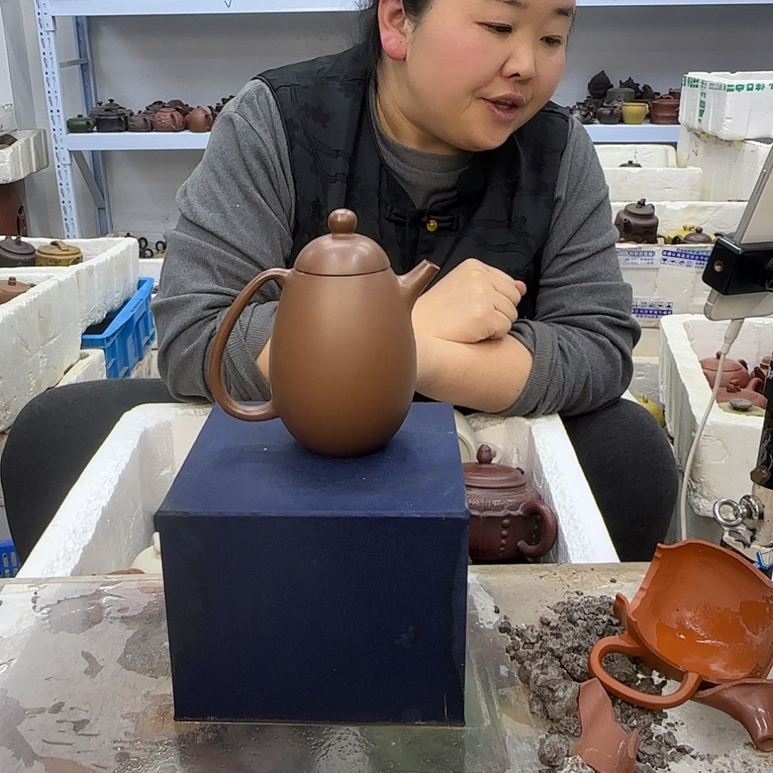 茶壶紫砂宜兴紫砂壶瑕疵处理