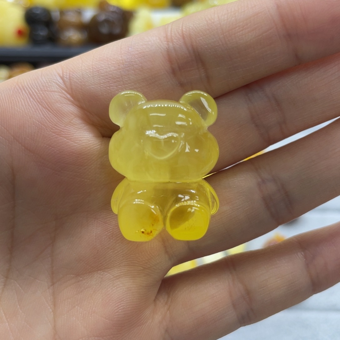 未镶嵌琥珀裸石6克小熊