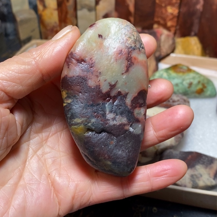 昌化鸡血石印章石