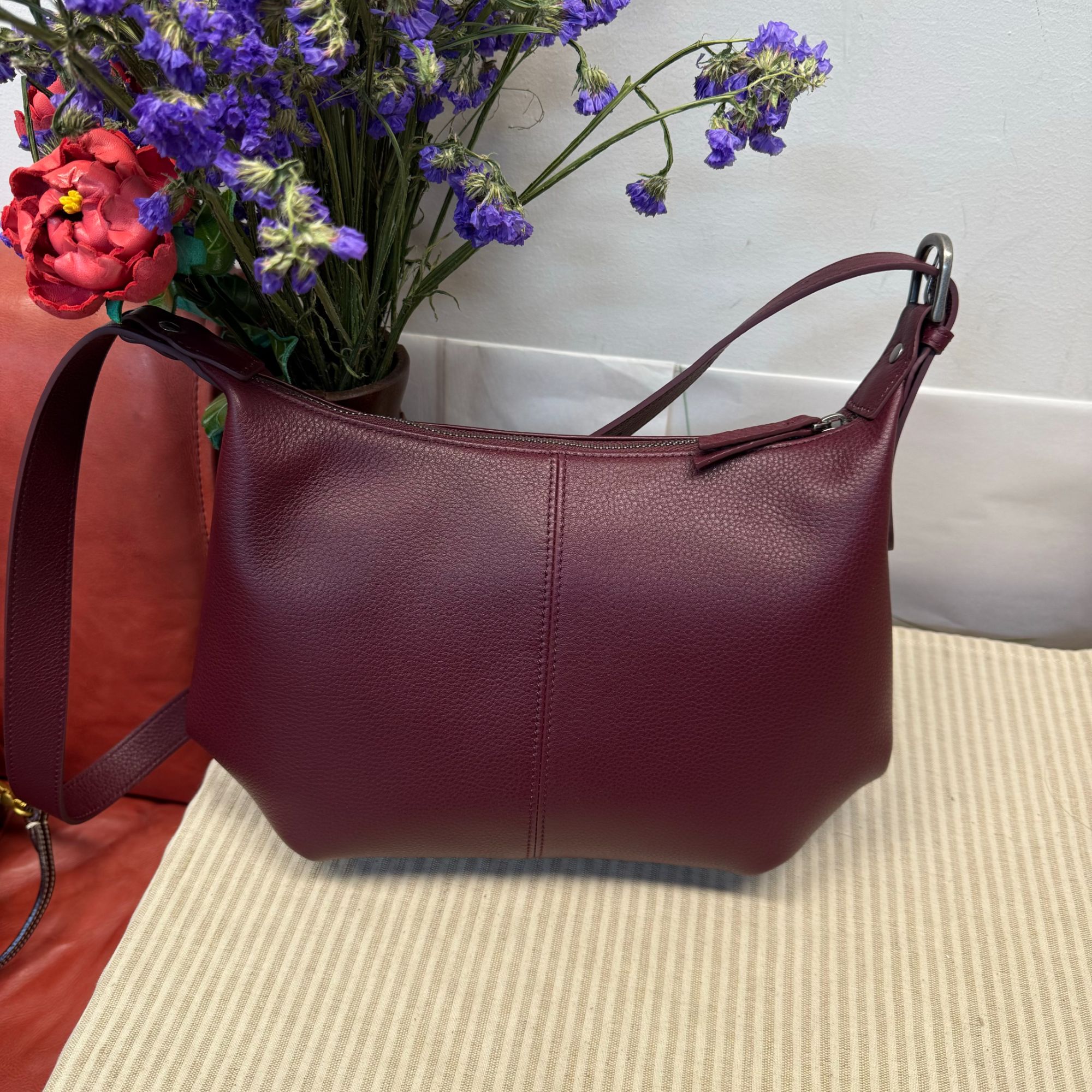 【溯源者-旦宝】头层牛皮复古元宝包月牙形小众高级斜挎包SYZ10158