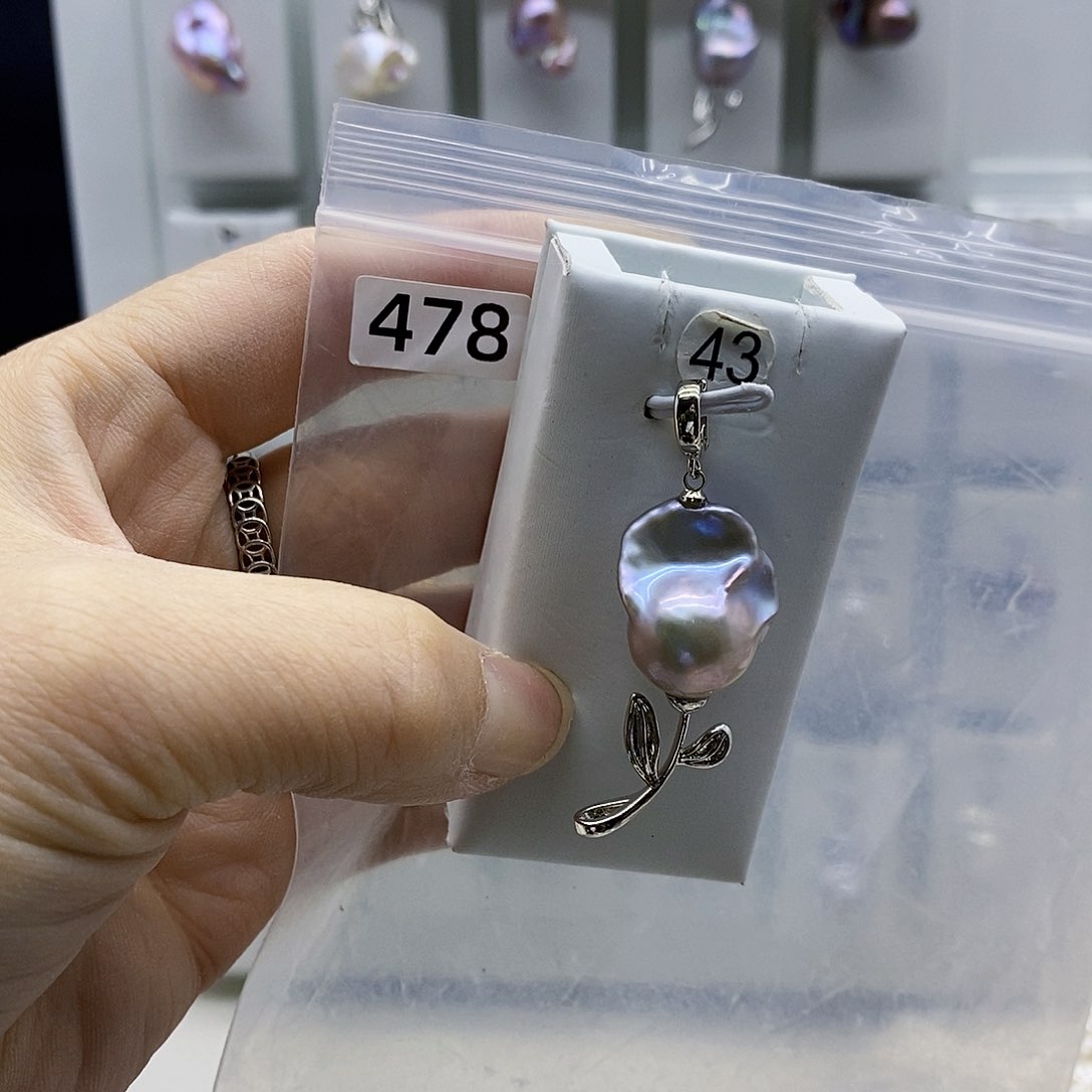 颈饰合金淡水珍珠