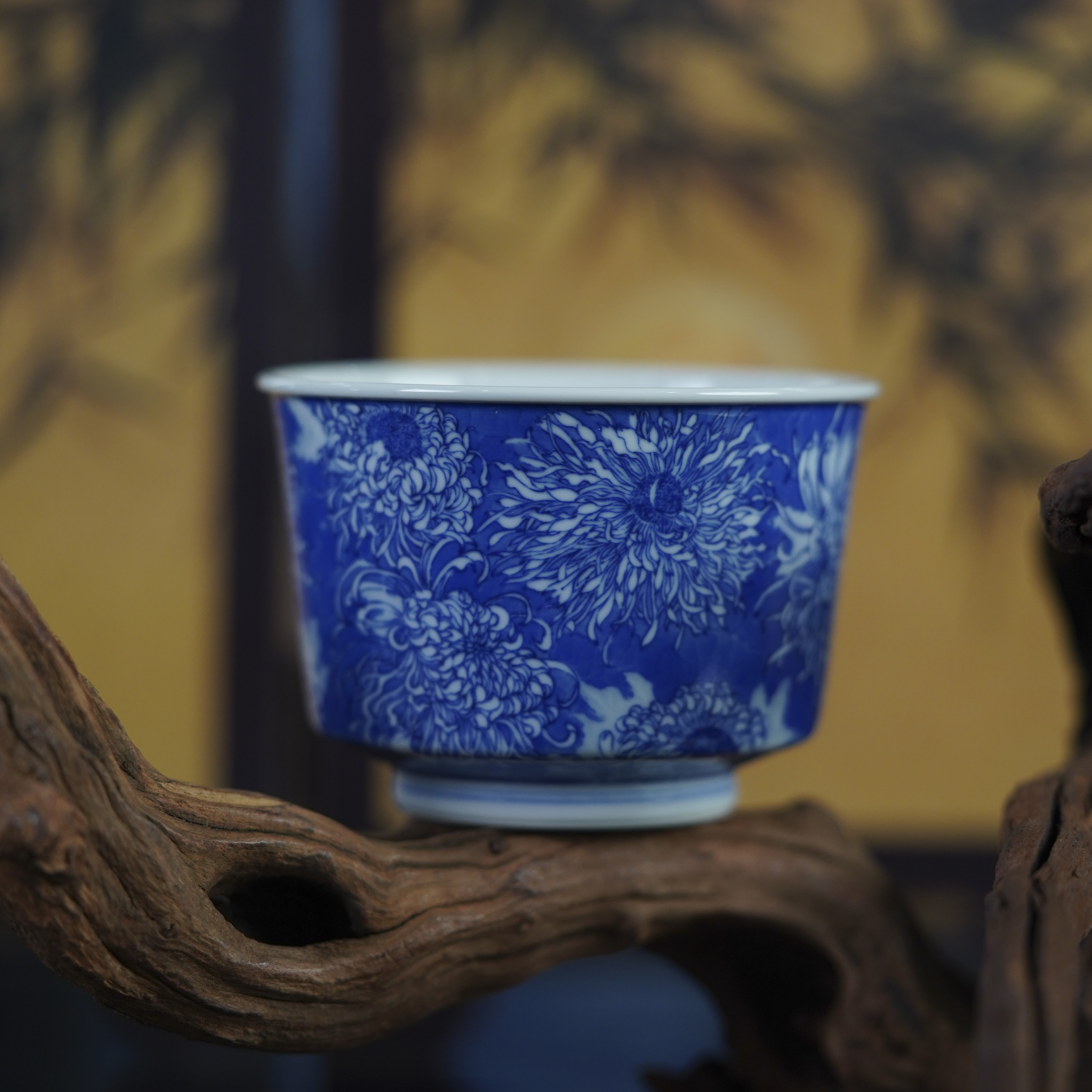 (精选）隐山清玩晓花窑青花满工蓝地菊花直口杯景德镇陶瓷高端茶具