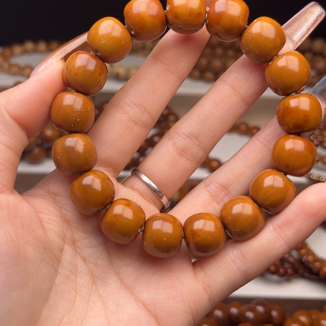 ξ***ξ手串紫金鼠14半实心老型