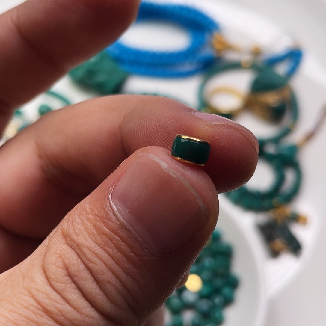 E***你绿松石18K金镶嵌直切