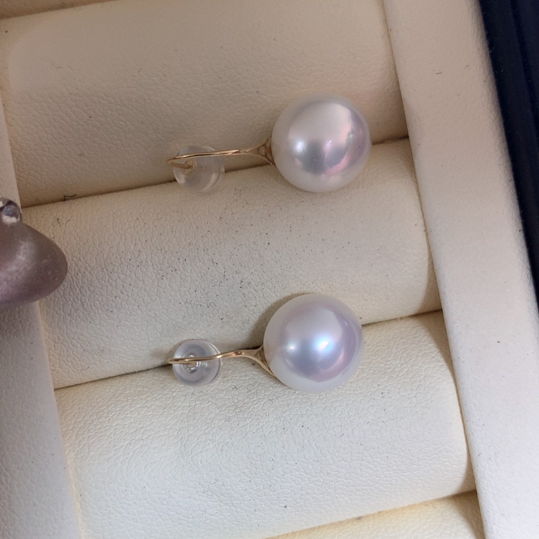 海水珍珠耳饰18K金镶嵌