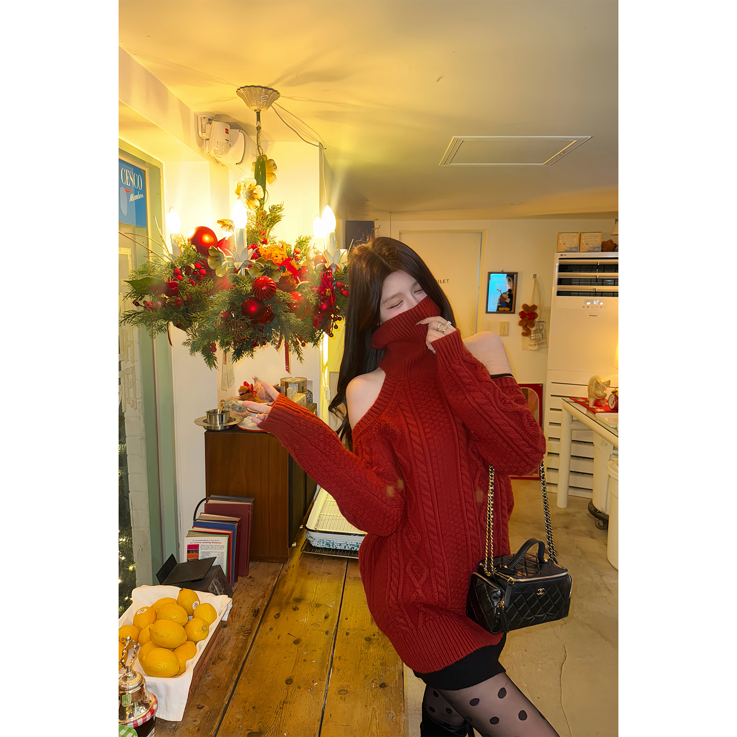 白水女 玫瑰礼记 北极绒高领露背毛衣女冬季氛围感纯欲保暖上衣