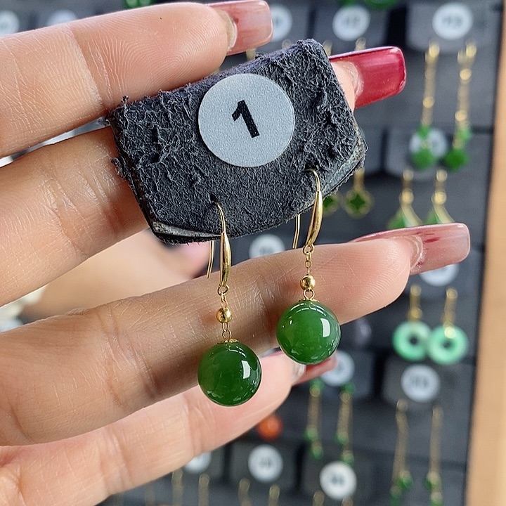 和田玉耳饰18K金镶嵌