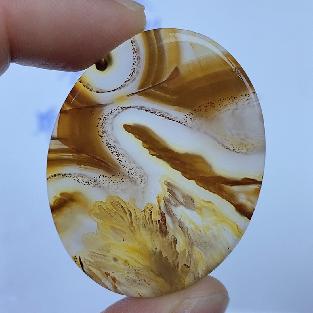 玛瑙/玉髓未镶嵌珠宝半成品