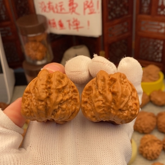 文玩核桃吊坠39蛤蟆头