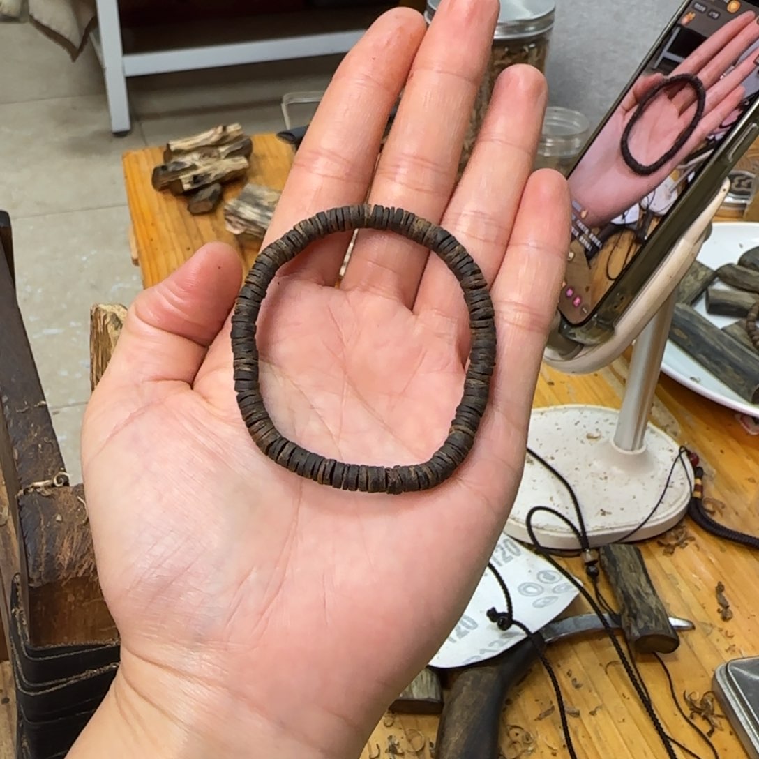 沉香手串0.5规格沉水珠4克