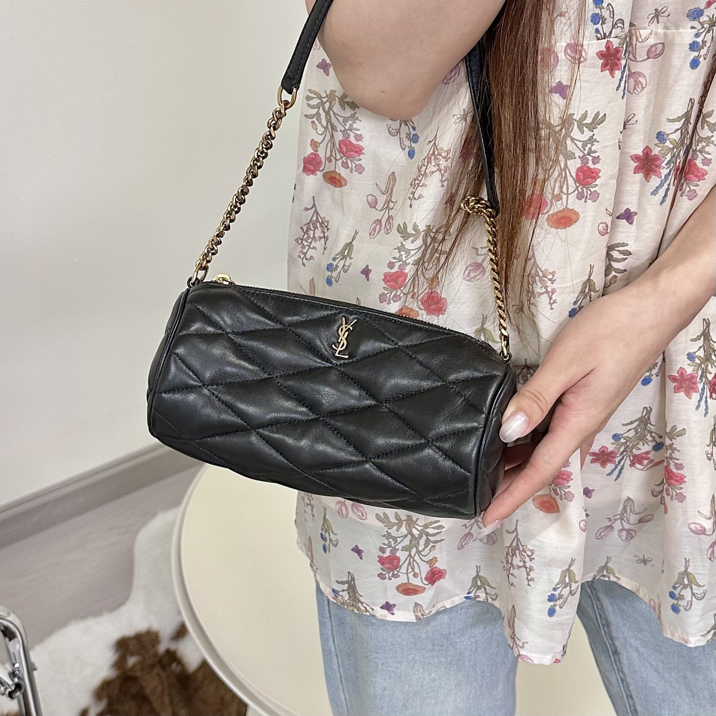 95新 YSL/圣罗兰 ysl 黑金圆筒单肩包K