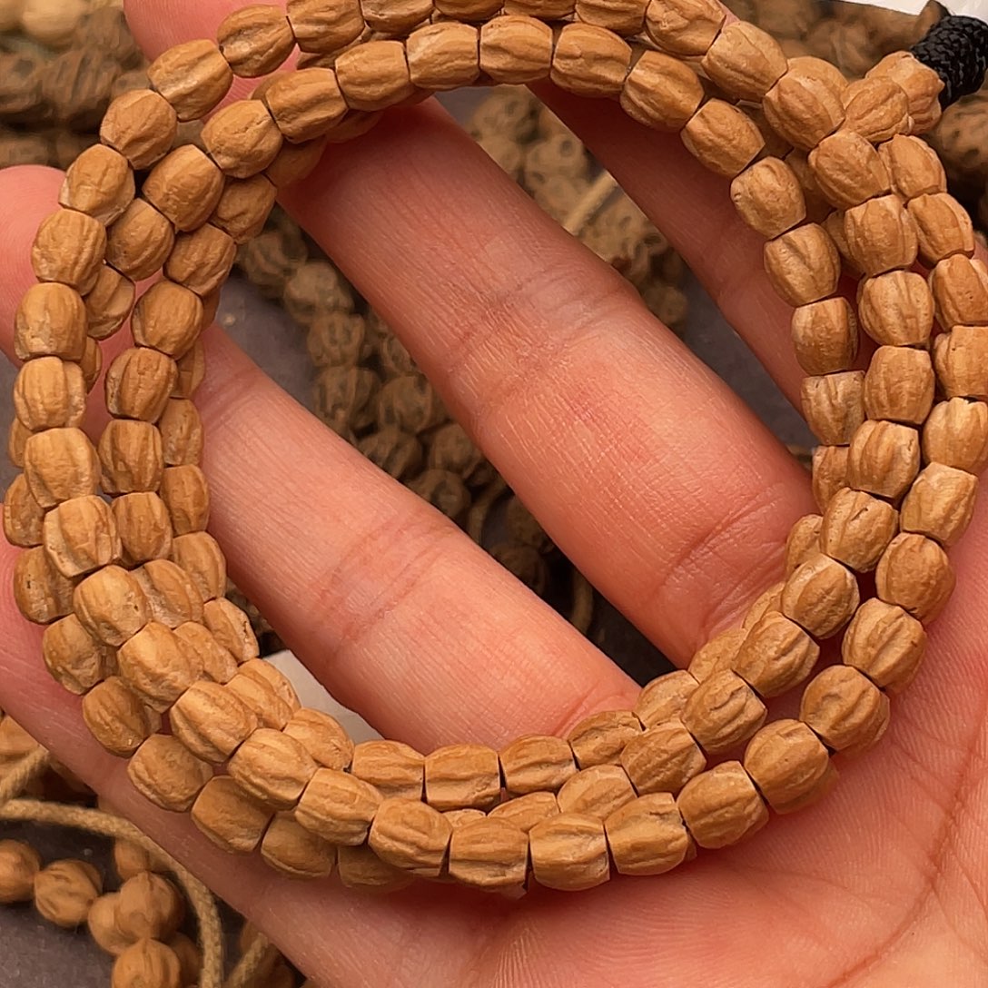 全***q柏香籽/百香籽把件