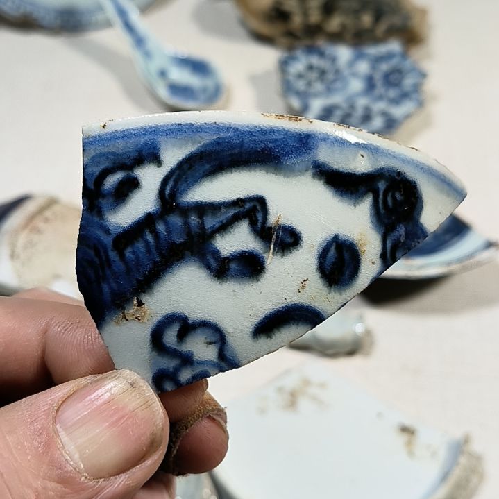 摆件瓷片瓷片瓷片瓷片