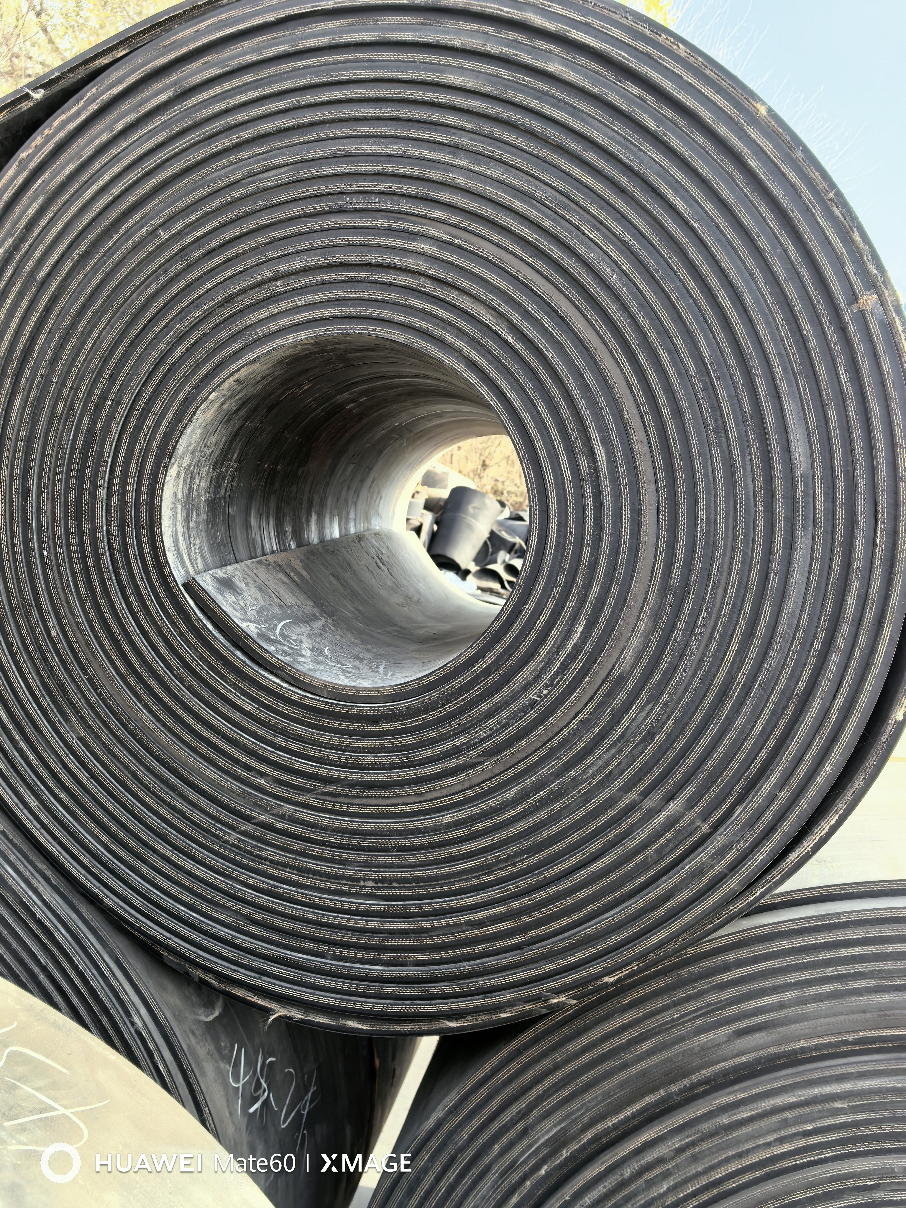 双面橡胶输送带黑色夹线加厚结实耐磨铺房顶牛羊槽用