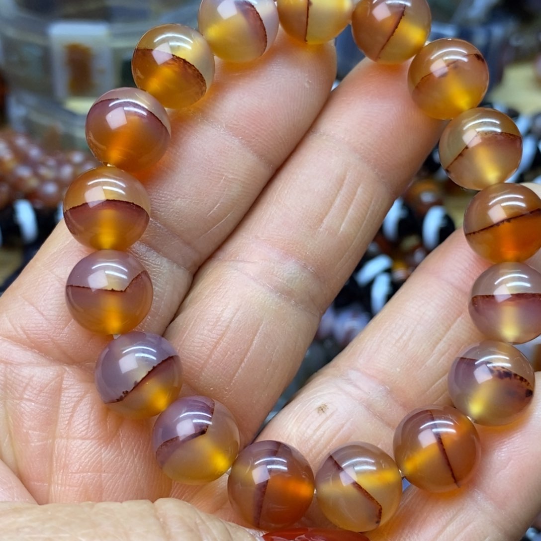 玛瑙/玉髓手链未镶嵌往**烟