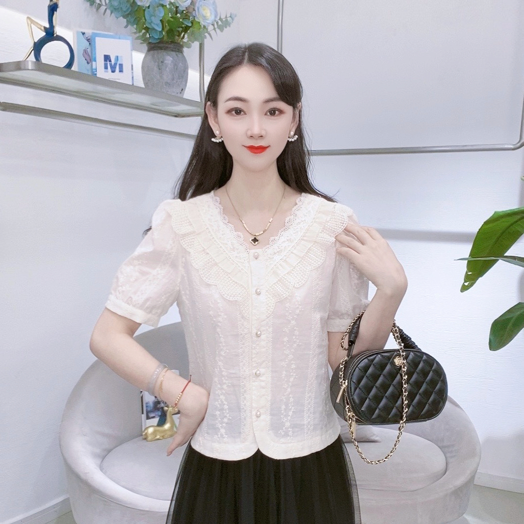 A8306法式V领短袖衬衫女夏季新款时尚百搭自信穿搭上衣