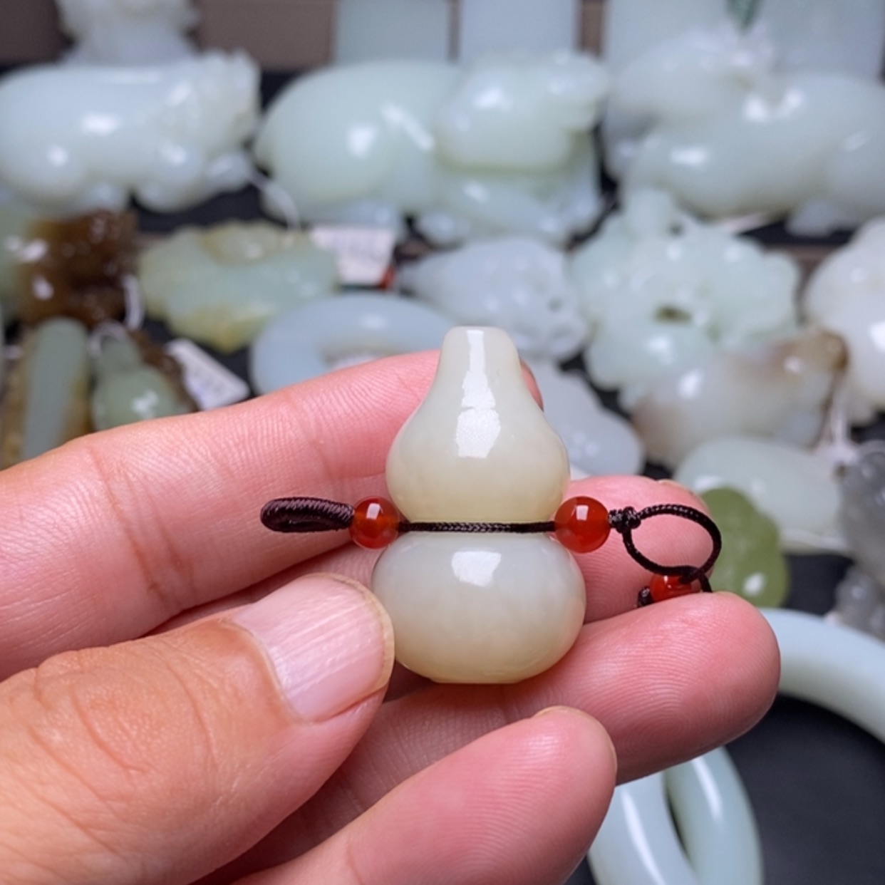 【闪购商品】颈饰未镶嵌和田玉