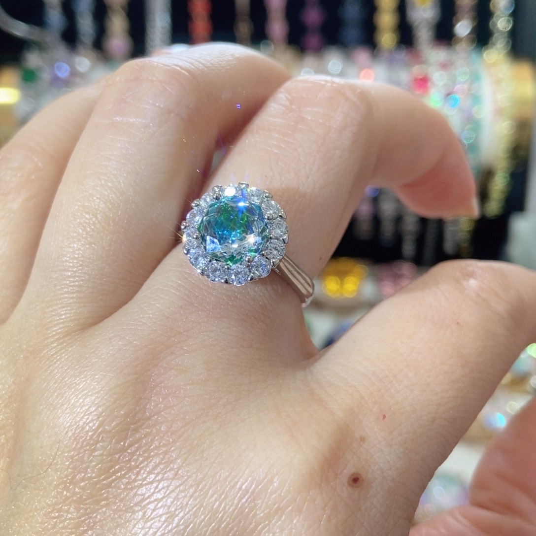 66锆石（处理）戒指