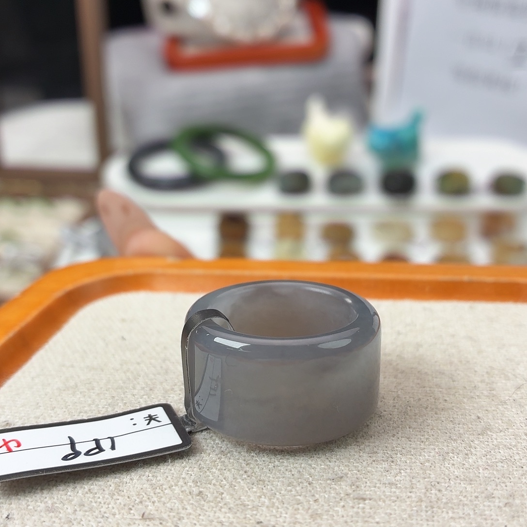 和田玉未镶嵌戒指c17烟紫圆切18.7不退换