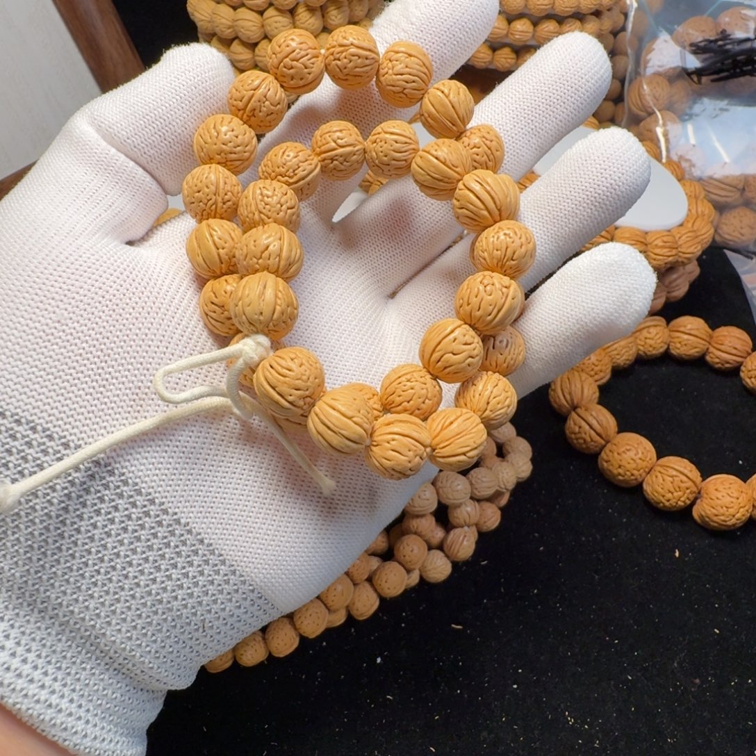 桃核手串东北野生核王手持（34籽）12+