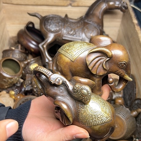 铜制文玩把玩物件