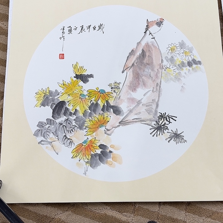 国画花鸟的翅膀和翅膀都是白色